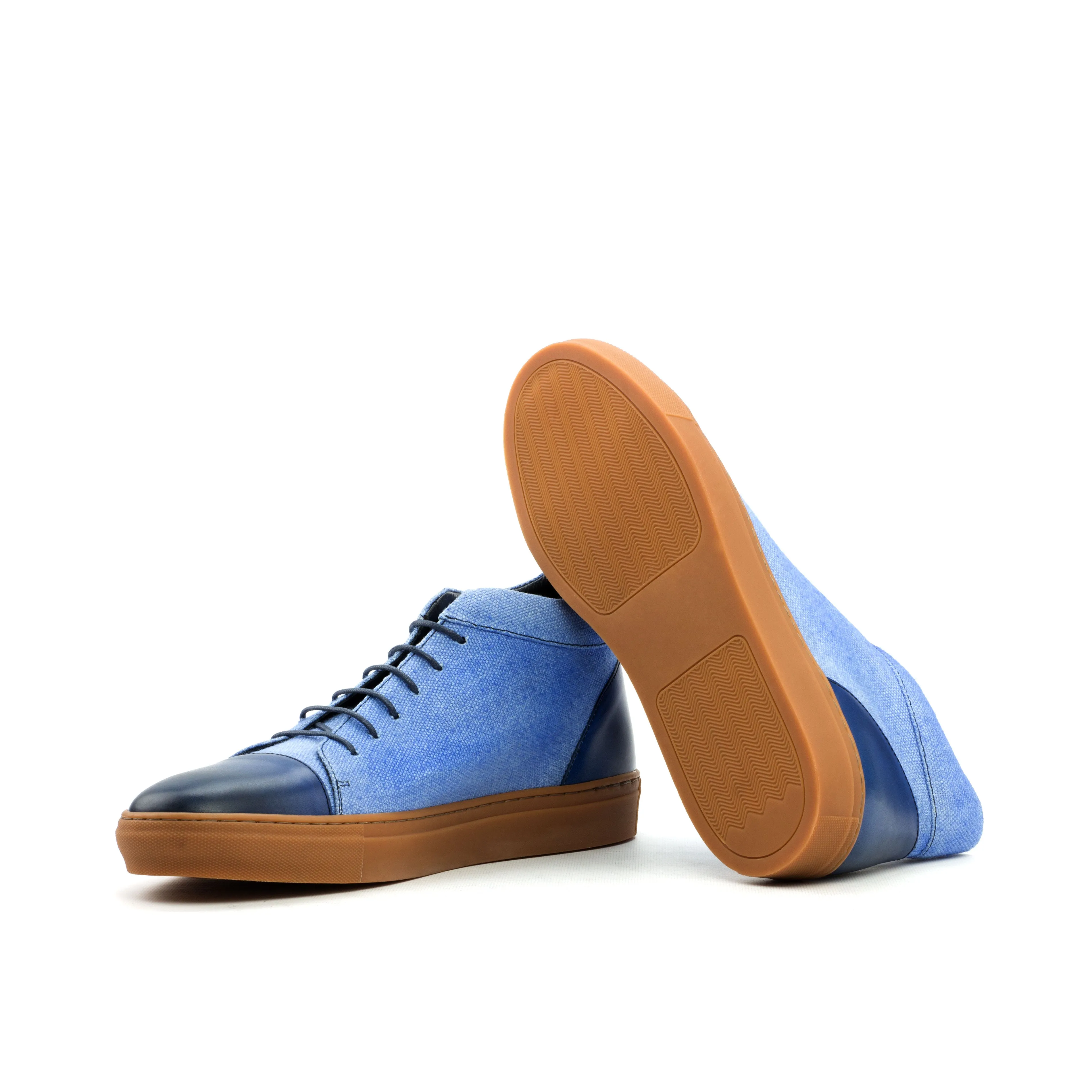 High Top 010